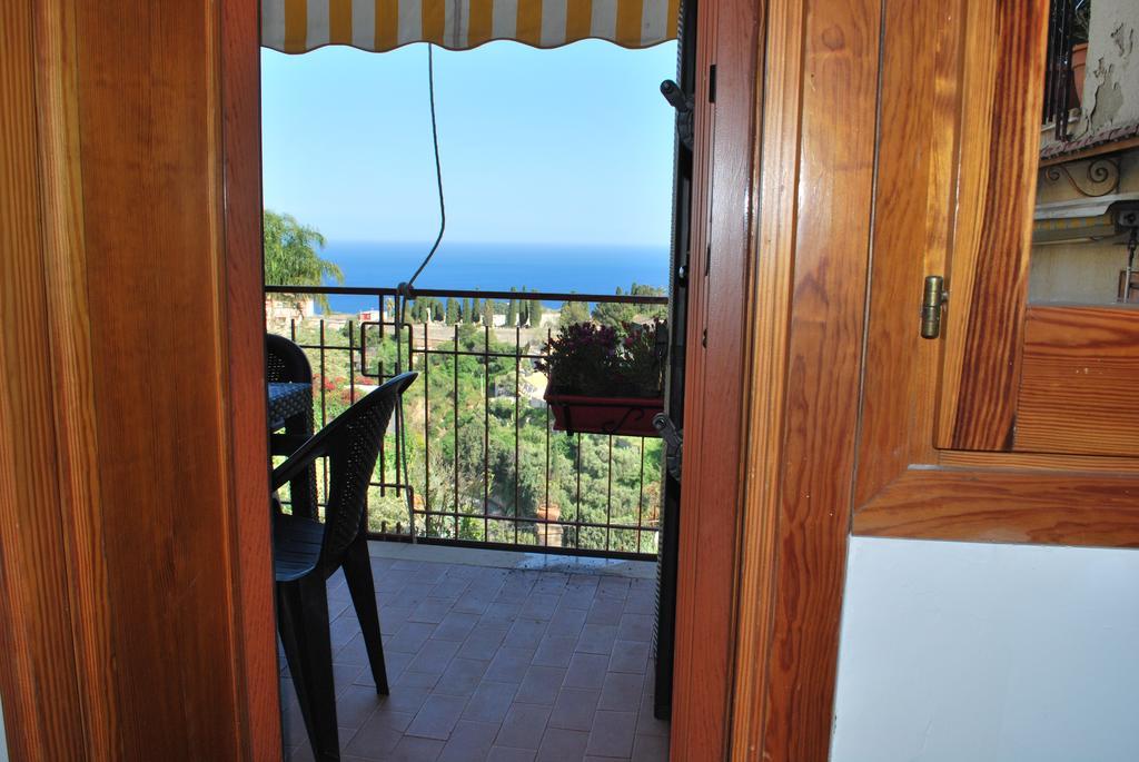 Profumo Di Lavanda Taormina Apartment Exterior foto